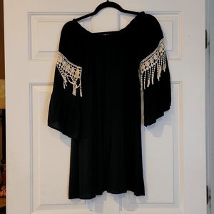 Umgee Black Tunic